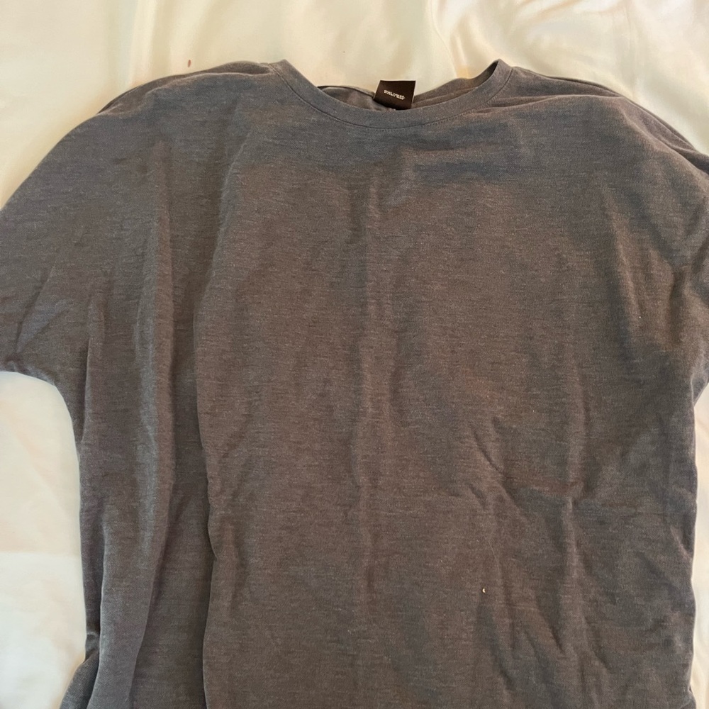 rei polyester shirt women’s medium grey